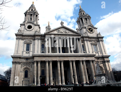 La Cathédrale St Paul, à Londres Banque D'Images