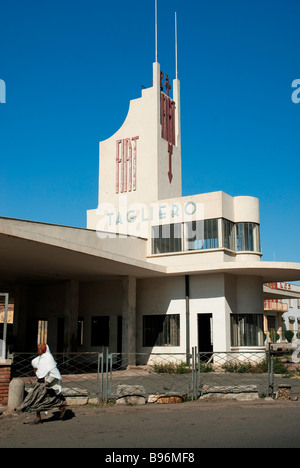 Asmara érythrée fiat tagliero architecture bâtiment Banque D'Images