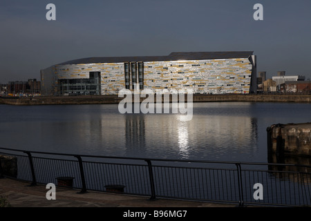 La nouvelle architecture moderne du Middlesbrough College, programme de régénération internationalement reconnu; locaux éducatifs à Middlehaven, Teesside, Banque D'Images