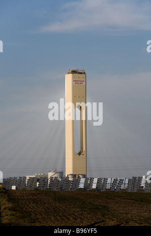 Projet de centrale électrique solaire Abengoa, près de Séville. L'Espagne. Banque D'Images