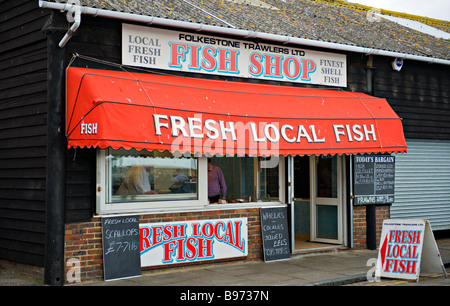 Poissonnerie à Folkestone, Kent, UK Banque D'Images