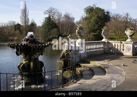 Jardins italiens de Kensington Gardens London UK Banque D'Images