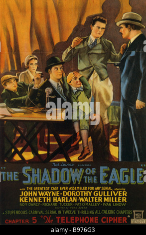 L'OMBRE DE L'AIGLE pour l'affiche 1932 Mascot Pictures film série avec John Wayne Banque D'Images
