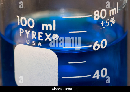 Bécher de laboratoire Banque D'Images