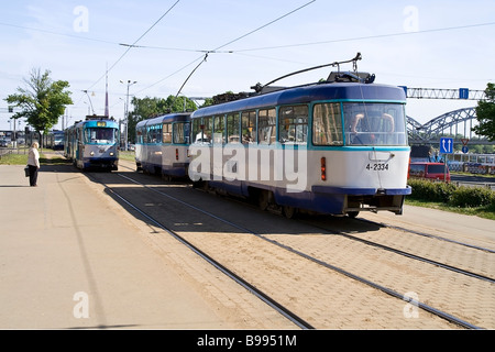 L'arrêt de tramway tramways à Riga Lettonie Banque D'Images