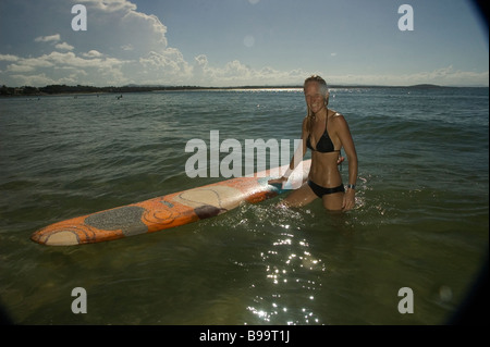 Surfer Girl Bikini Banque D'Images