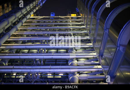 La Lloyds of London building at night (détail) Banque D'Images