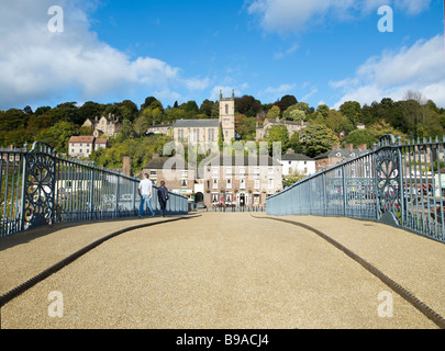 Vue sur le village d'Ironbrige du pont Banque D'Images