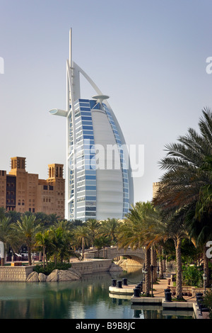 Hôtel Burj Al Arab de Madinat Jumeirah Banque D'Images