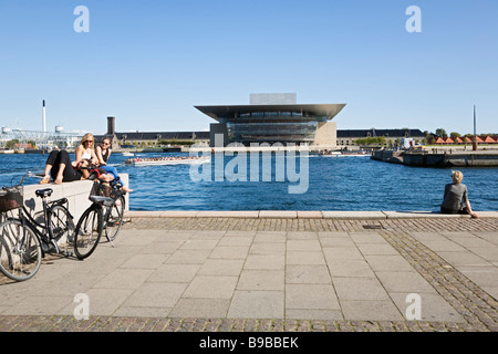 Copenhague, Danemark. Le nouvel opéra de Copenhague, Operaen. Quartier de Christianshavn Banque D'Images