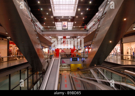 Le centre commercial Eurolille à Lille, France Banque D'Images