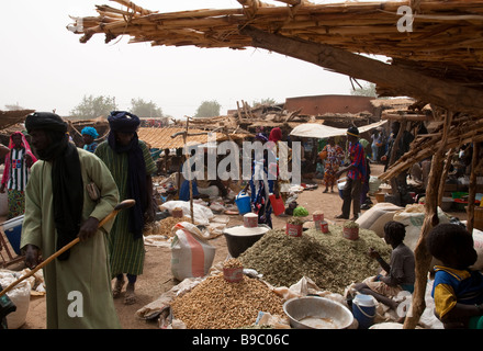 L'Afrique de l'Ouest Sahel Burkina Fasso Gorom Gorom l'un des plus grands marché hebdomadaire au Sahel Banque D'Images