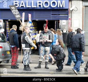 Les Punks à Camden, Londres, UK Banque D'Images