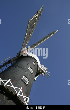 Vapeur Skidby qui, East Yorkshire. Le début du 19ème siècle, quatre à la vapeur Skidby qui navigué moulin Musée de l'équitation, la vie rurale. Banque D'Images