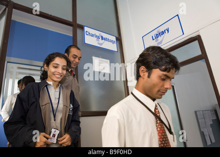 L'Inde Bangalore Bangaluru Ramaiah Institute of Management Studies du Corridor de Banque D'Images