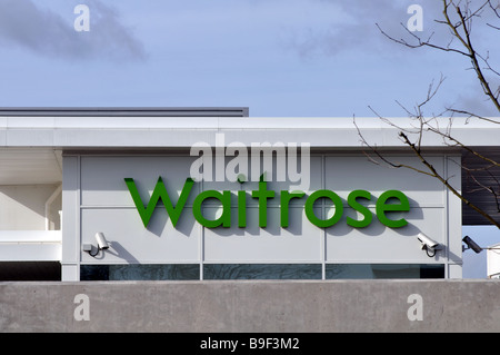 Un nouveau magasin de Waitrose, Kenilworth, Warwickshire, England, UK Banque D'Images