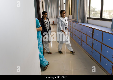 L'Inde Bangalore Bangaluru Ramaiah Institute of Management Studies du Corridor de Banque D'Images