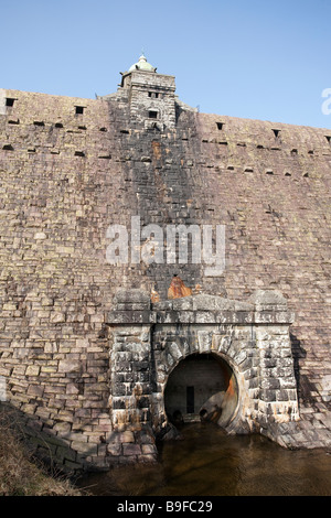 Pen y garreg barrage dans la vallée de l'elan au Pays de Galles Banque D'Images