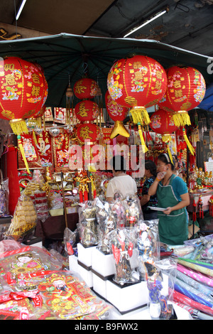 Magasin chinois Yaowarat road , le quartier chinois de Bangkok , Thaïlande Banque D'Images