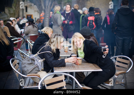 Borough Market, London, Angleterre - sourire pour la caméra. Banque D'Images