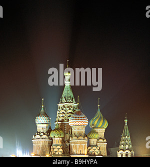 La Cathédrale de Saint Basil la nuit, Moscou, Russie Banque D'Images