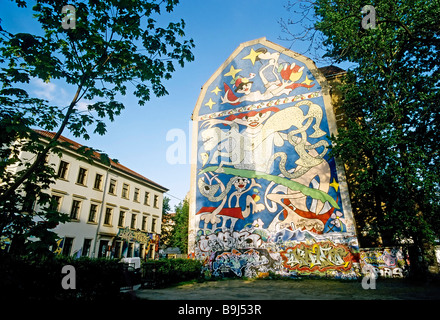 Bâtiment avec un graffiti décoratif-mur, Alaunstrasse, Dresdner Neustadt, Dresde, Saxe, Allemagne, Europe Banque D'Images