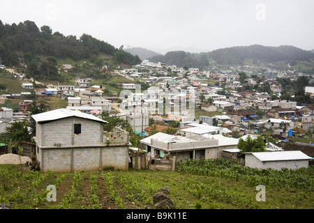 Le village Maya Tzotzil de San Juan Chamula au Chiapas, Mexique. Banque D'Images