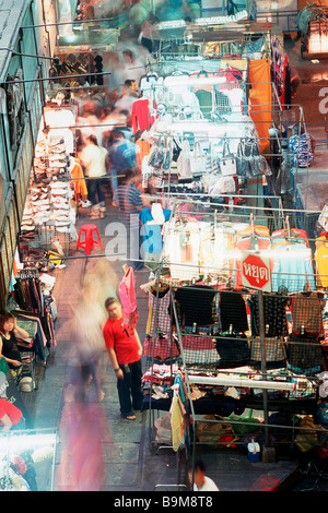 Le marché nocturne de Patpong, Bangkok, Thaïlande Banque D'Images