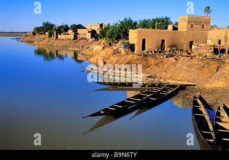Mali, région de Mopti, Djenné, classée au Patrimoine Mondial par l'UNESCO, pinasse (bateau traditionnel) Banque D'Images