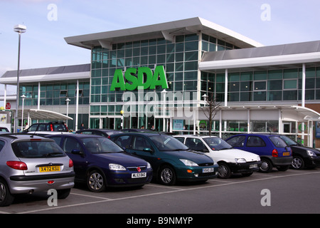 Entreposer à l'ASDA forest ville près de Mansfield Banque D'Images