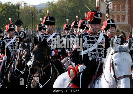 Hussards défilant à cheval sur le Lord Mayor's Show de Londres Banque D'Images