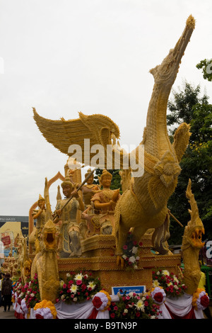 Khao Phansa (bougie et cire Festival) Ubon Ratachatani Thaïlande Banque D'Images