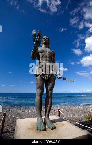 Statue du Roi Guanche Hautacuperche La Puntilla Valle Gran Rey Hautacuperche. Banque D'Images