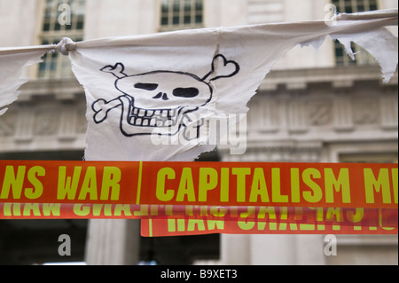 Londres - les manifestations du G20. Les manifestations pacifiques au Camp climatique qui a été mis en place à Bishopsgate. Banque D'Images