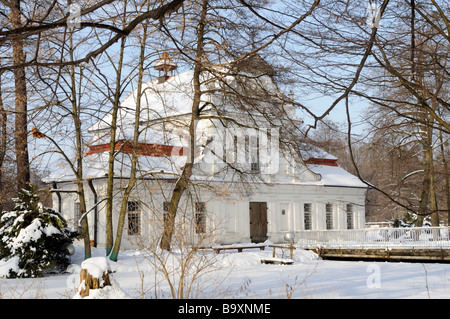 Saint Jean Nepomucene's Parish Church (b. 1741 - 47), Zwierzyniec, Pologne Banque D'Images