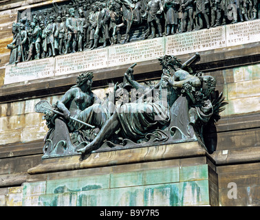 Détail du monument Niederwald denkmal, près de Rüdesheim, Allemagne. Banque D'Images