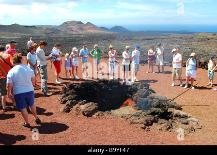 Trou de feu, Islote de Hilario, le Parc National de Timanfaya, Lanzarote, îles Canaries, Espagne Banque D'Images