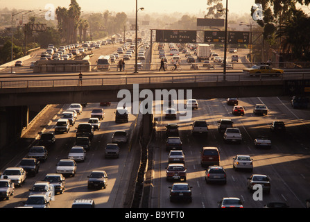 Occupé avec le trafic des autoroutes,Los Angeles Banque D'Images