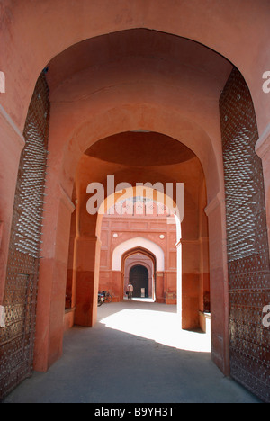 L'une des portes de Fort de Junagarh, construit par le Rai Singhji en 1588, Bikaner, Rajasthan, Inde. Banque D'Images