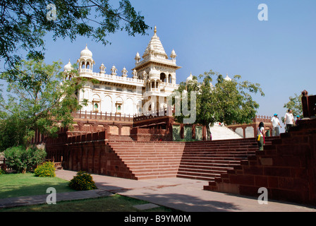 Jaswant Thada, construit en 1899 avec blanc Makrana en comme d'un cénotaphe pour Jasawant Singh de Jodhpur, Rajasthan, Inde. Banque D'Images