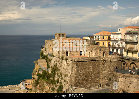 Vue sur le château de Murat 15ème siècle Pizzo Calabre Italie Banque D'Images