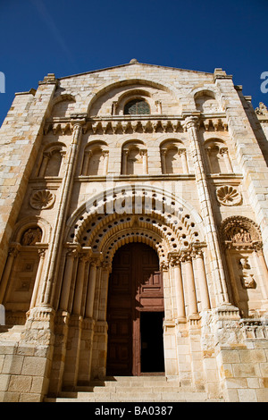 L'évêque porte de la cathédrale de style romain de Zamora Castille Leon Espagne Banque D'Images