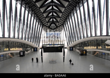 La gare TGV, l'aéroport Saint-Exupéry de Lyon, Satolas, , France Banque D'Images