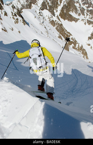 En hors-piste, le Télémark, ski Brevent-Flegere, Chamonix, France Banque D'Images