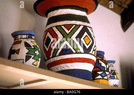 Emthombothimi kwandebele fondation ndebele village afrique du sud Banque D'Images