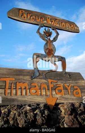 Panneau d'entrée, le Parc National de Timanfaya, Lanzarote, îles Canaries, Espagne Banque D'Images