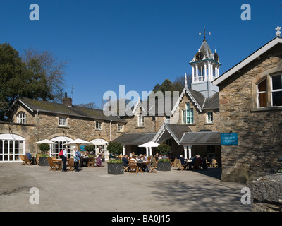 Courtyard Café à Holker Hall Cark Cartmel dans Cumbria UK Banque D'Images