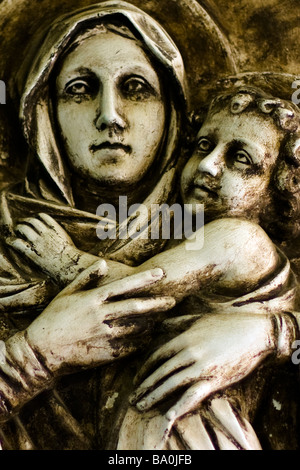 Marie et son fils Jésus, sculpture Banque D'Images