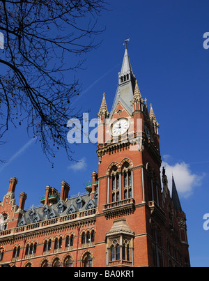 St Pancras clock tower Banque D'Images