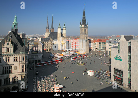 Place du marché à Halle, en Saxe-Anhalt, Allemagne ; Marktplatz à Halle (Saale) Banque D'Images